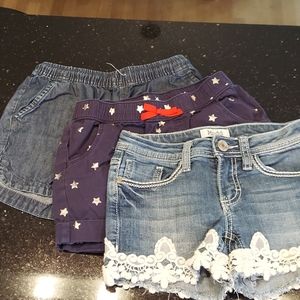 3 pairs of kids shorts